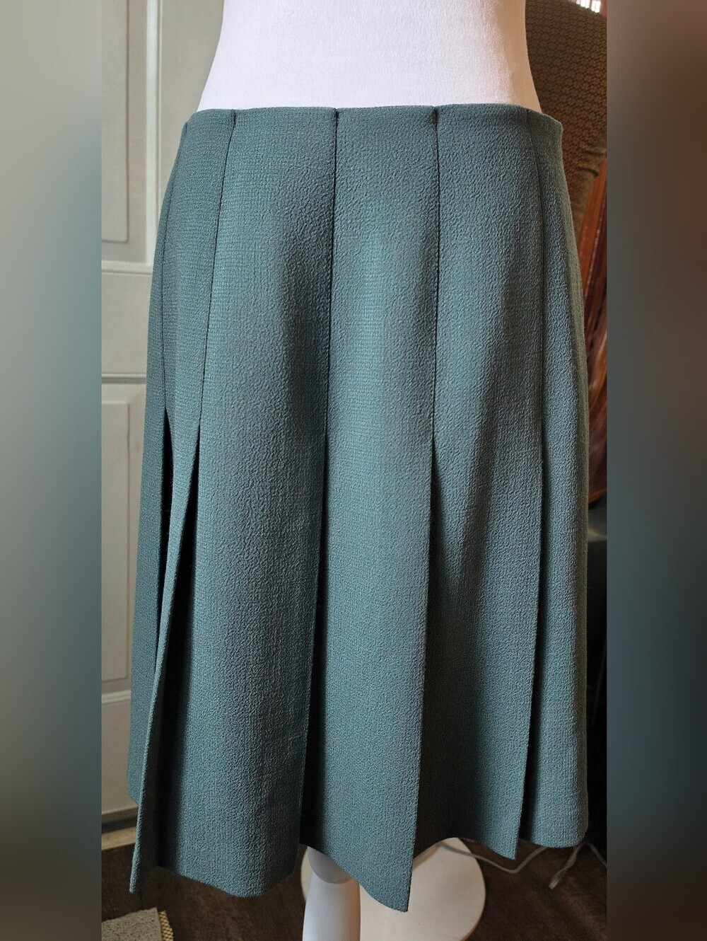 Lafayette 148 NY Textured 100% Wool Pleated A-Line Midi Skirt Womens 4 Deep Sage